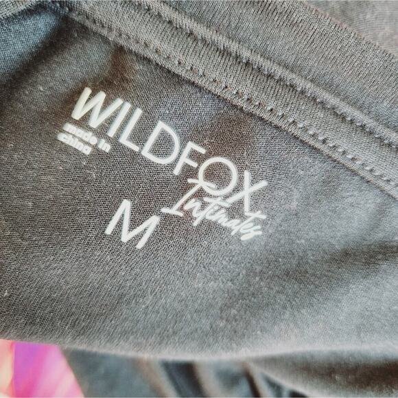 WILDFOX NAUGHTY LIST IS MORE FUN SWEATSHIRT MED - Picture 4 of 10